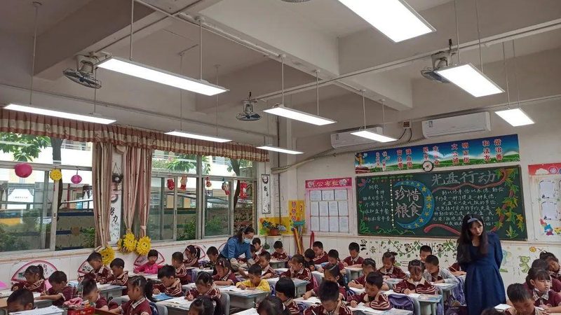 应急照明灯上海厂家材质规格怎么看懂这三点